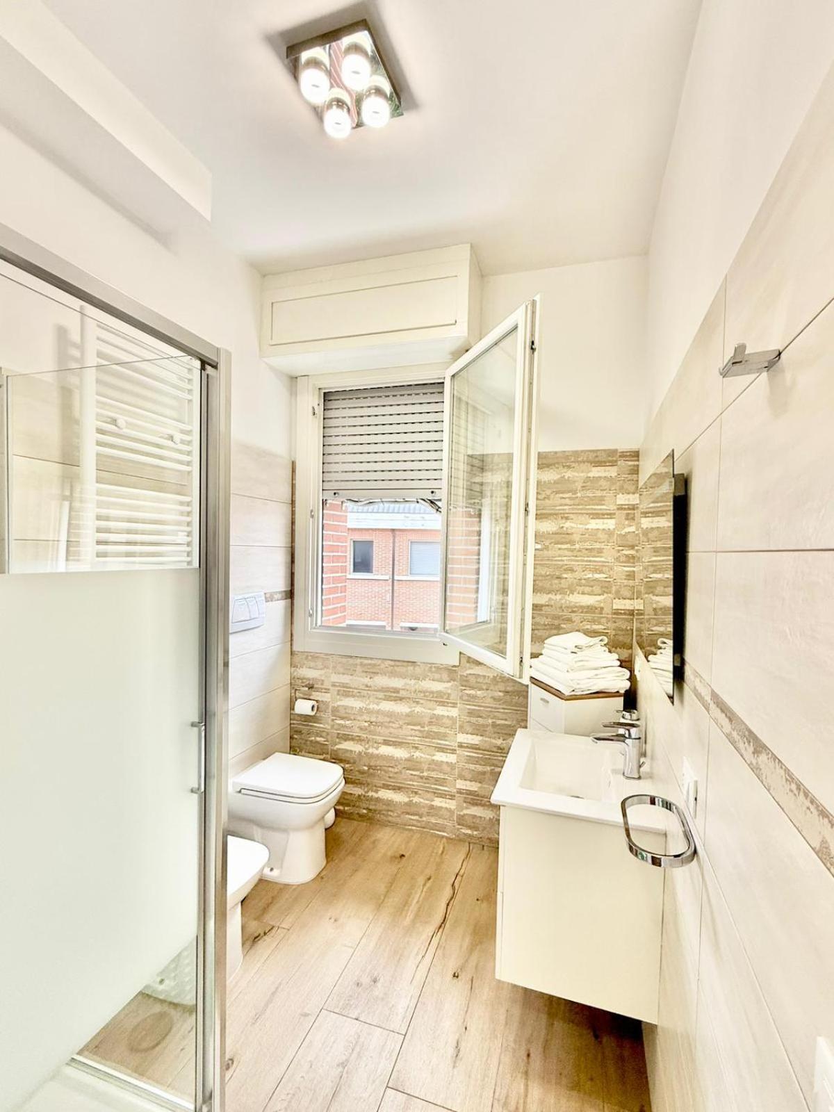 Travel Fiera Appartement Bologna Buitenkant foto